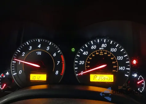 2010 Toyota Corolla S из США, поврежденный, VIN 2T1BU4EE0AC228841